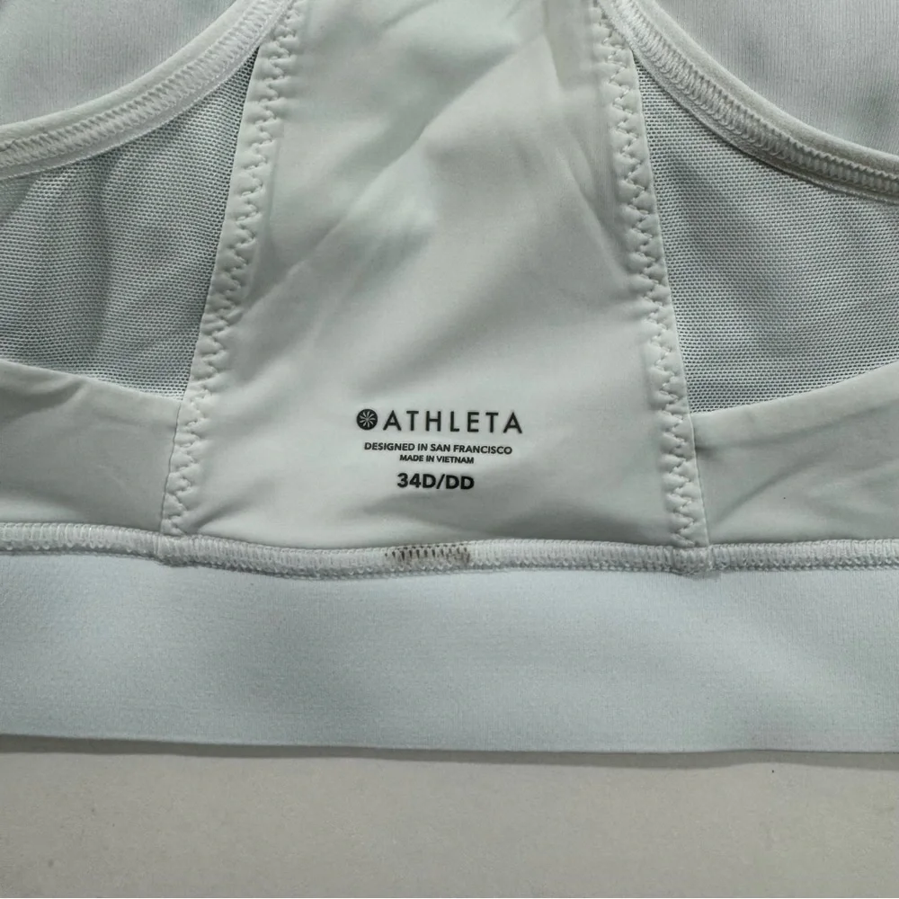 Athleta Hustle Bra Molded Cups White Size 34 D DD Medium Impact